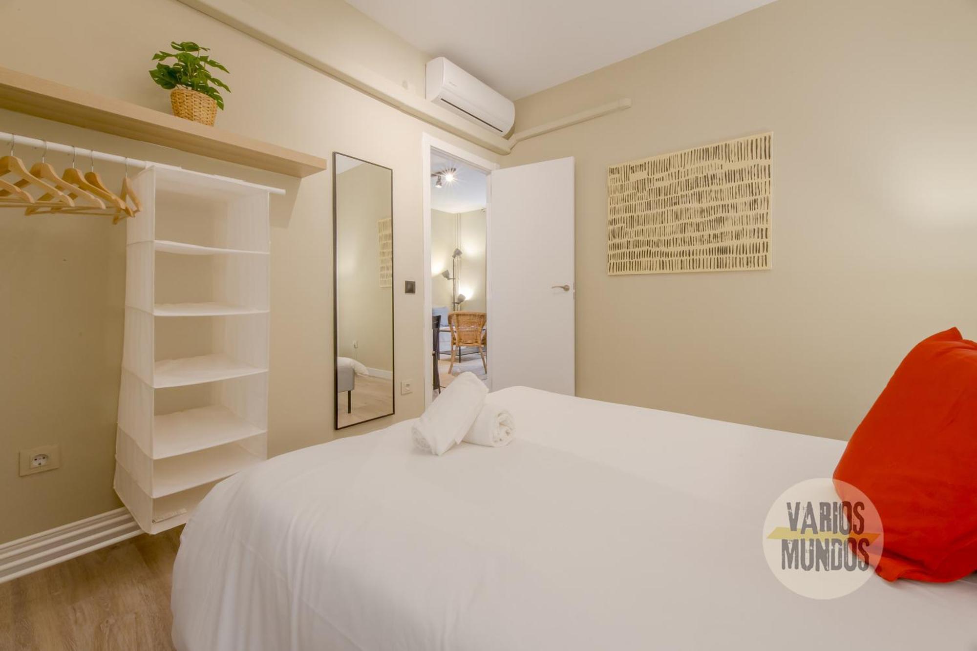 Practico Apt 7Pax En Calle Santa Ana Centro De Madrid Exterior photo